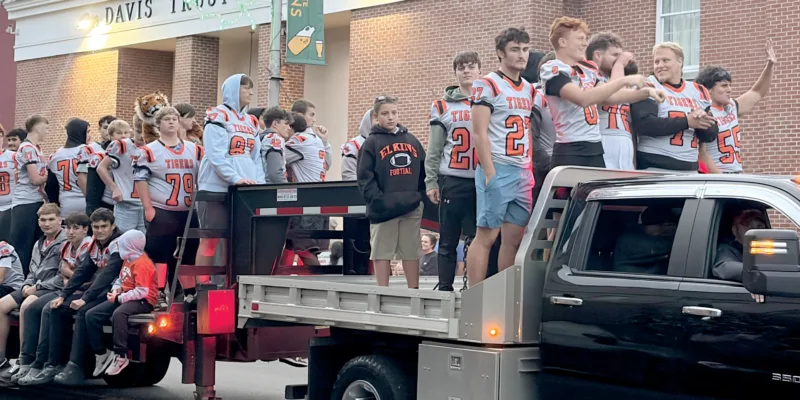 Elkins High School Homecoming Parade